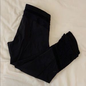 Lululemon Cropped Legging